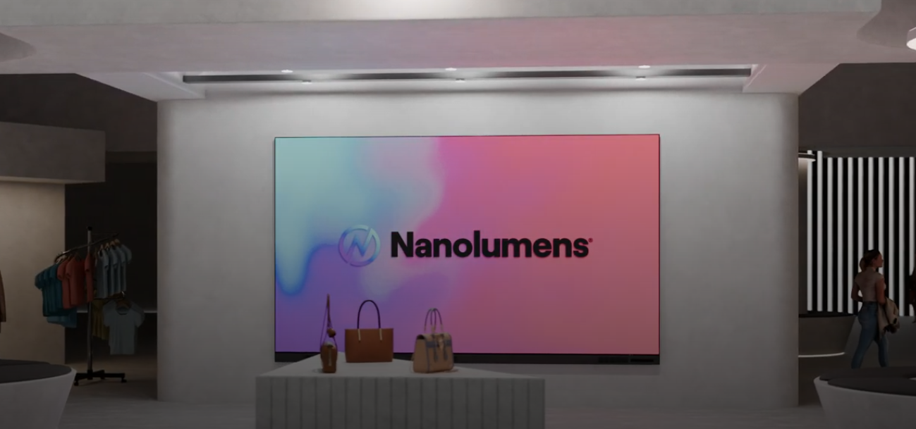The new Nanolumens display from the Captivate Series in a women&#039;s fashion retail environment. 