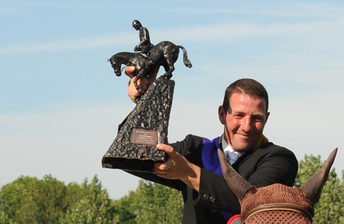 DFS Derby winner Guy williams riding Softrack Skip Two Ramiro