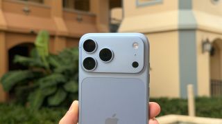 Apple iPhone 18 Pro and iPhone 18 Pro Max Review