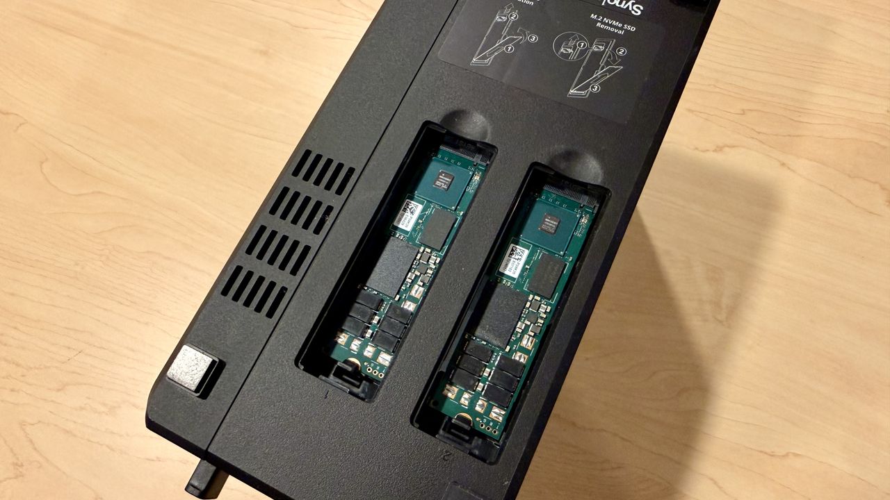 Synology DS725+