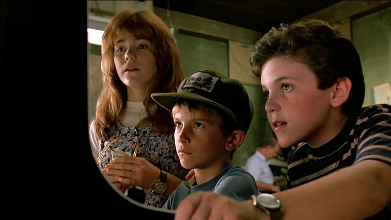 There's No Way Kids Should Have Been In These 32 '80s Movie Situations