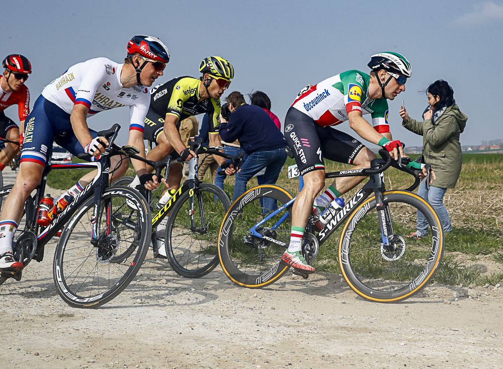 Elia Viviani