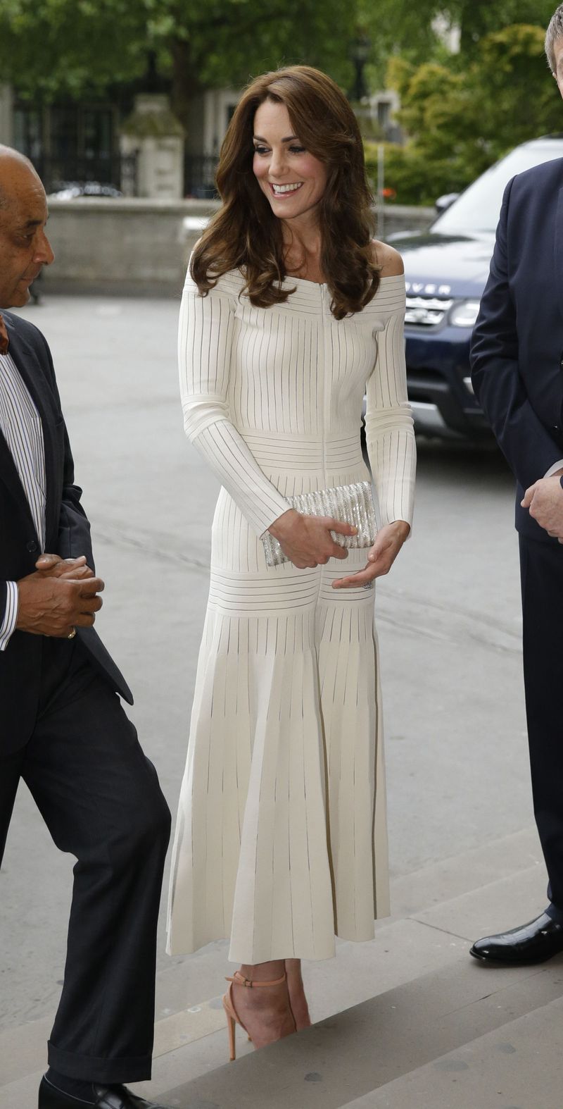 Clothing, White, Dress, Fashion, Hairstyle, Suit, Footwear, Waist, Neck, Long hair,