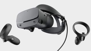 Oculus Rift S from the side and on a grey background