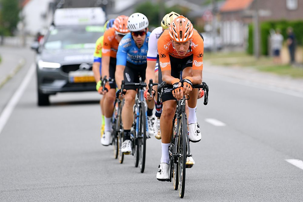 BinckBank Tour stage 3 breakaway: Matej Mohoric (Bahrain-Merida), Sean De Bie (Veranda's Willems Crelan), Maxime Vantomme (WB Aqua Protect Veranclassic), Jesper Asselman (Roompot-Nederlandse Loterij), Taco Van Der Hoorn (Roompot-Nederlandse Loterij).