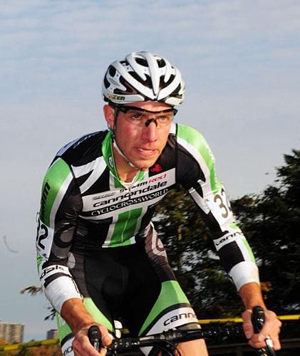 Jeremy Powers (Cyclocrossworld.com/Cannondale) was a bit upset with himself for crashing.