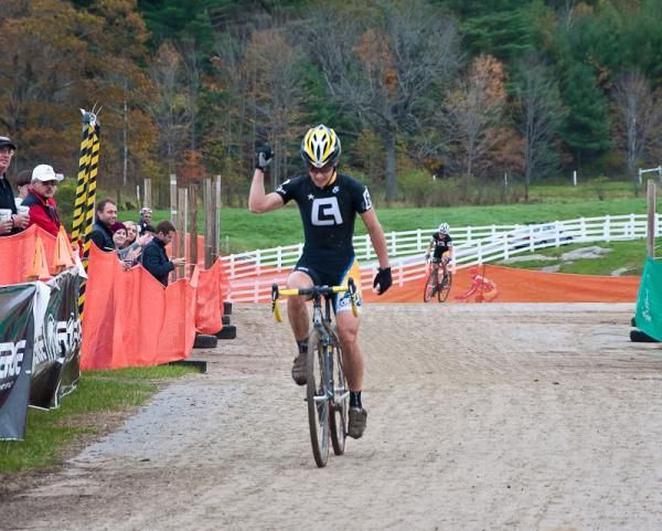 Andrea Smith (LadiesFirst Racing) picks up another big win