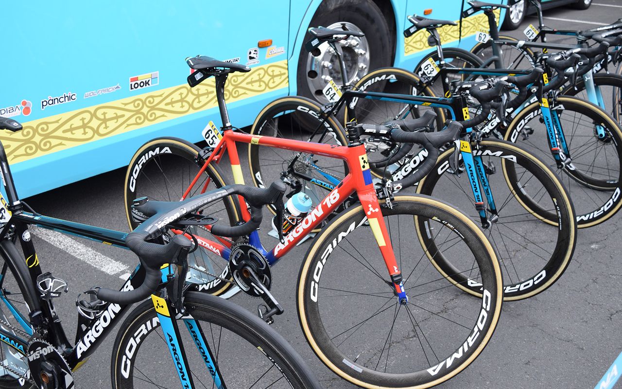 Gorka Izaguirre's custom-painted Argon 18 Gallium Pro celebrates his Spanish national road race title