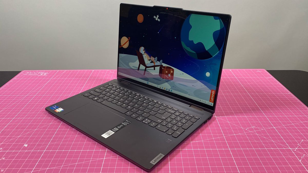 Lenovo Yoga 7i (Gen 8)