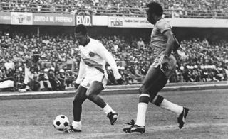 Willington Ortiz in action for Colombia against Brazil in 1977.