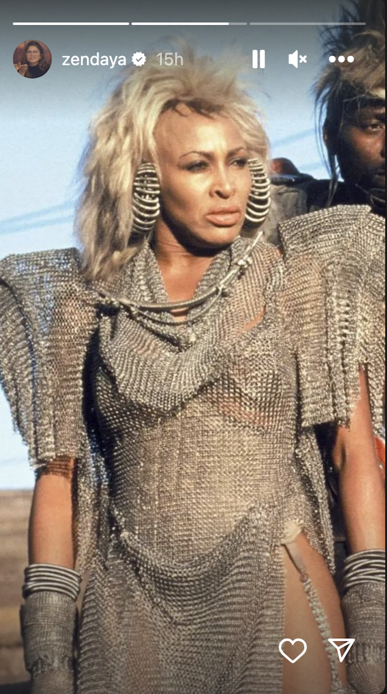 Zendaya teilt Tina Turner in Mad Max Thunderdome