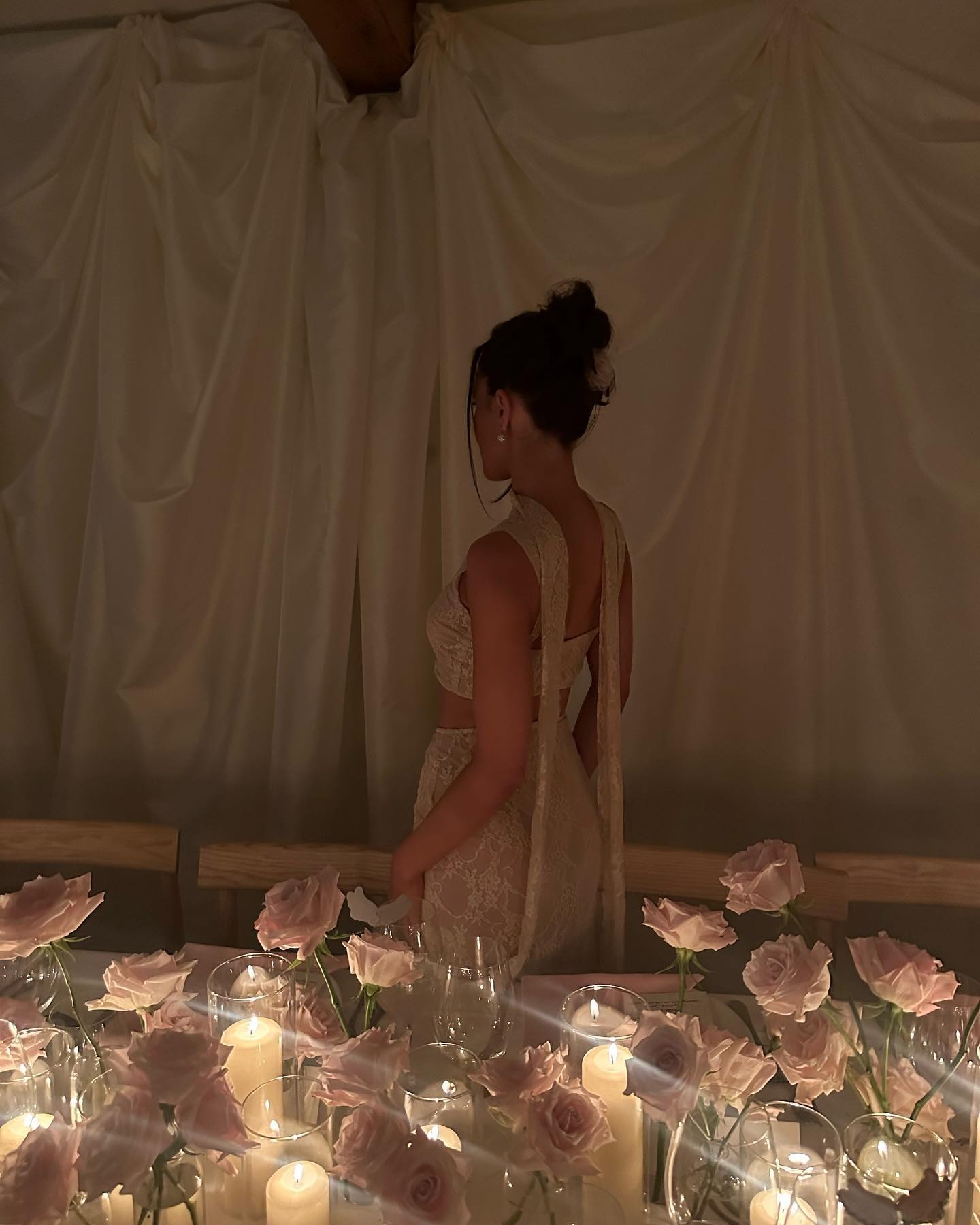 Photo of creator @emmaleger at a dinner party