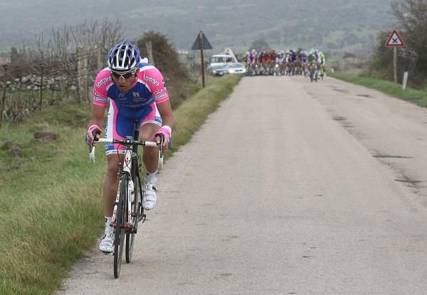 Lorenzo Bernucci (Lampre) goes on the attack on stage 1 in Sardinia.