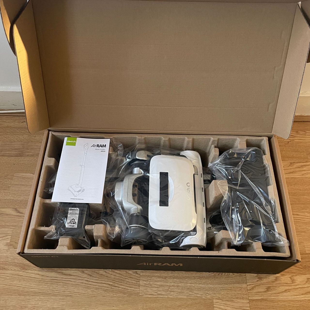 Unboxing Gtech AirRAM 3