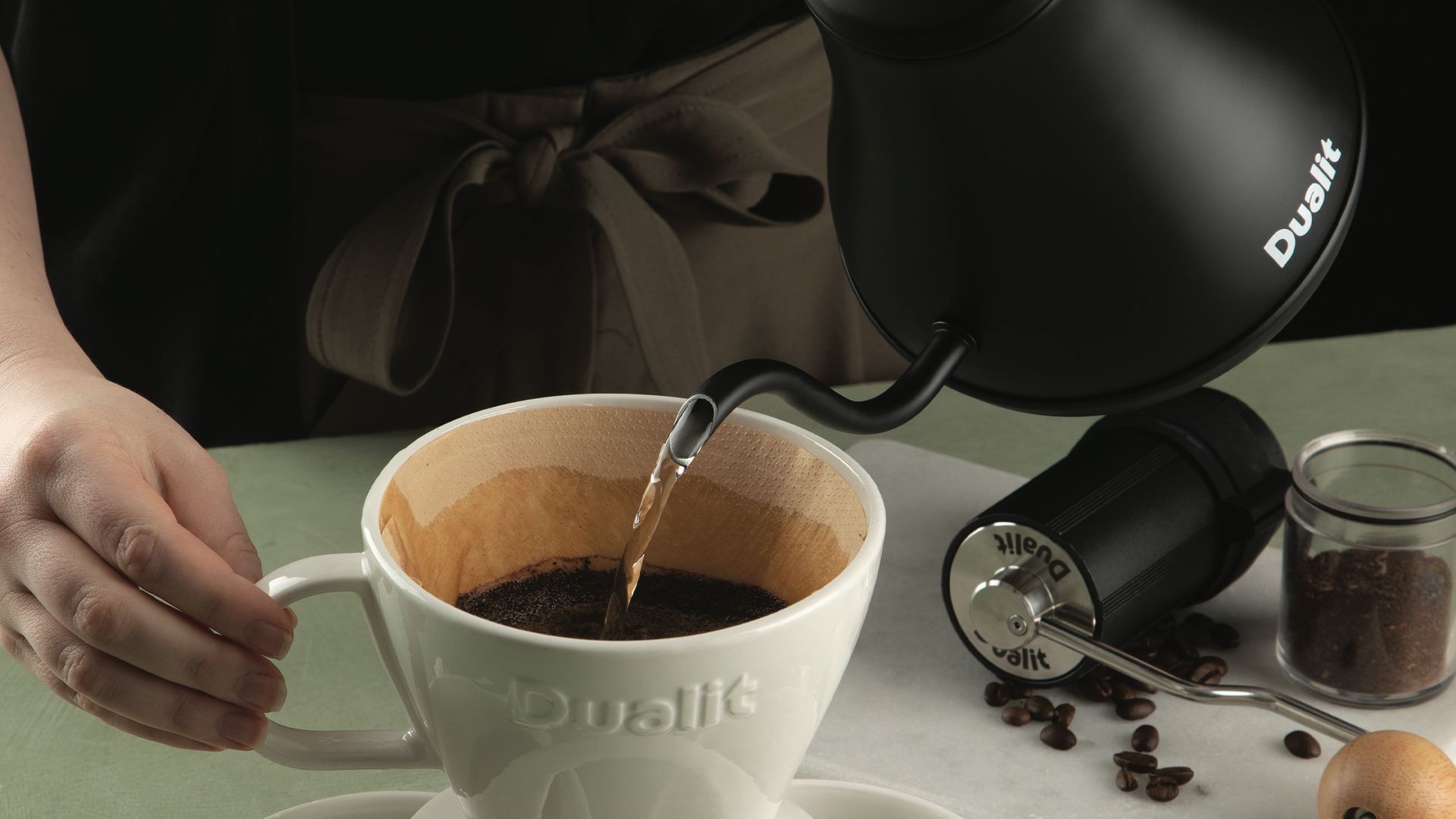 Dualit Pour Over Kettle review a stylish gooseneck kettle for making teas & coffees T3