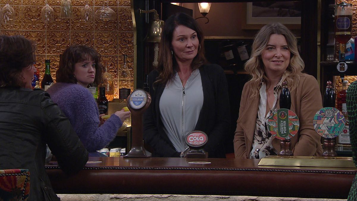 Chas Dingle behind the bar in the Woolpack.