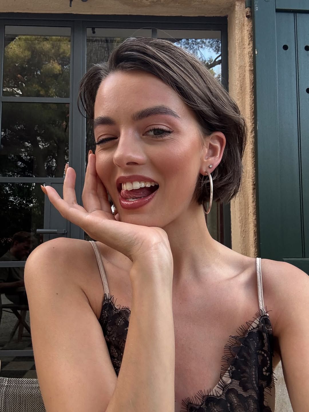 Mary L. Jean with sun-kissed makeup after a glam session in Saint-Jean-Cap-Ferrat