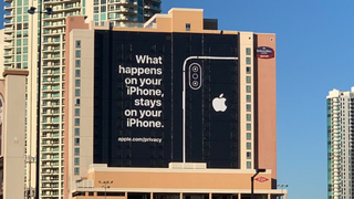 Apple mostrando un cartel de privacidad en el CES 2019