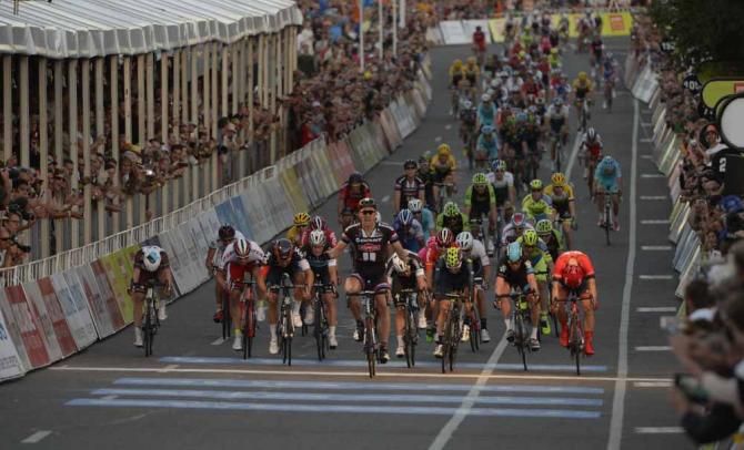 The sprint for the line at the People's Choice Classic