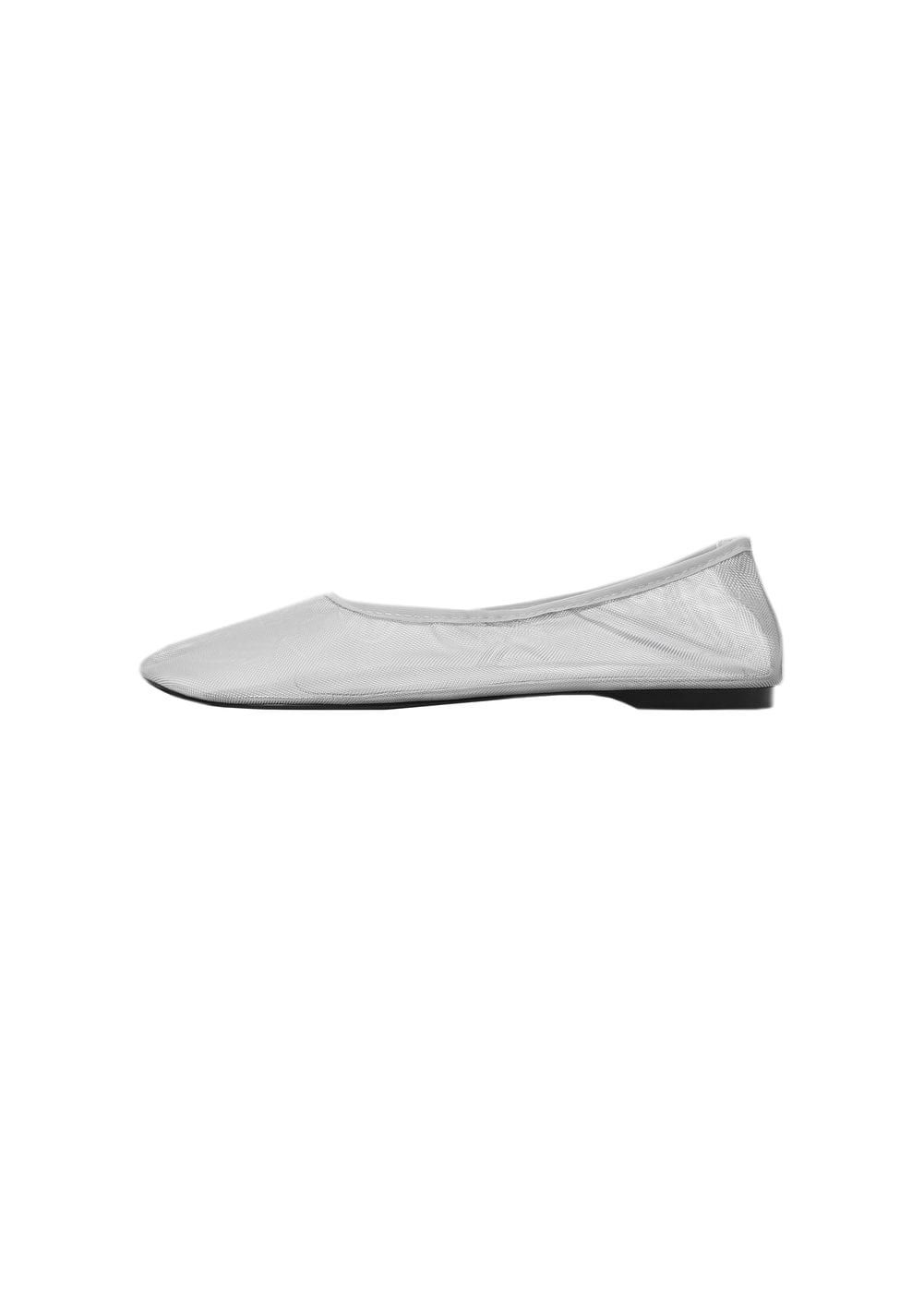 Semi-transparent mesh ballerinas - Women