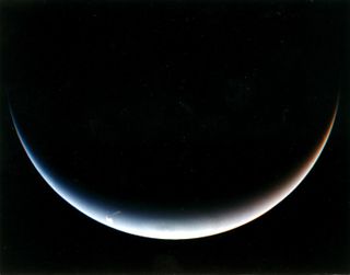 Neptune edge curves in darkness