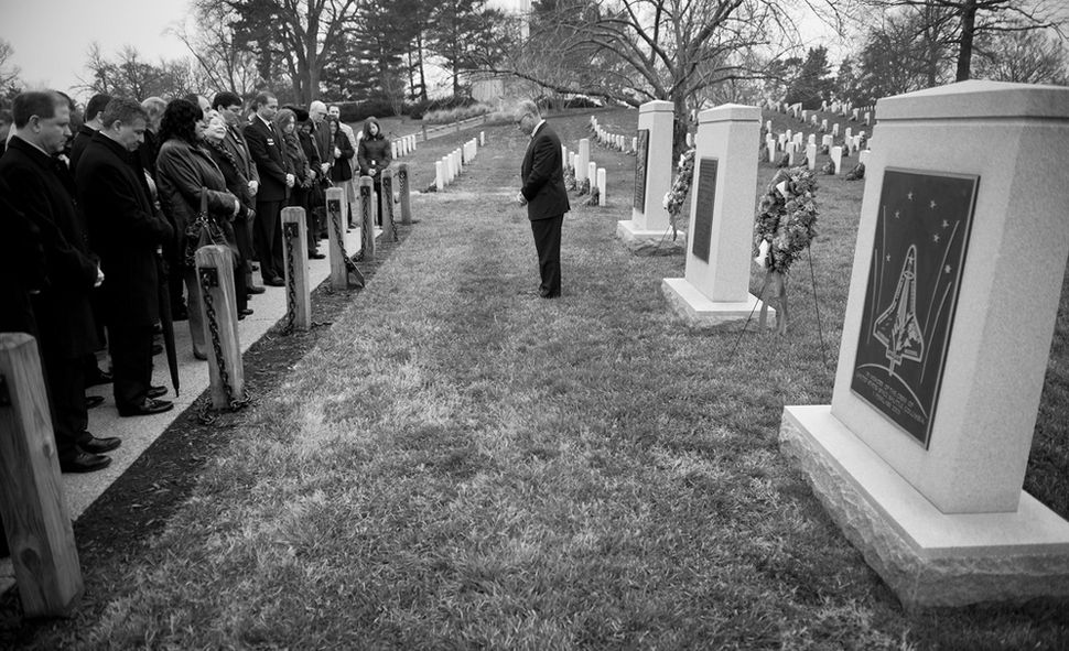 NASA Honors Fallen Astronauts in Solemn Ceremony | Space