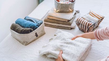 How Many Towels Do You Need? - Becoming Minimalist