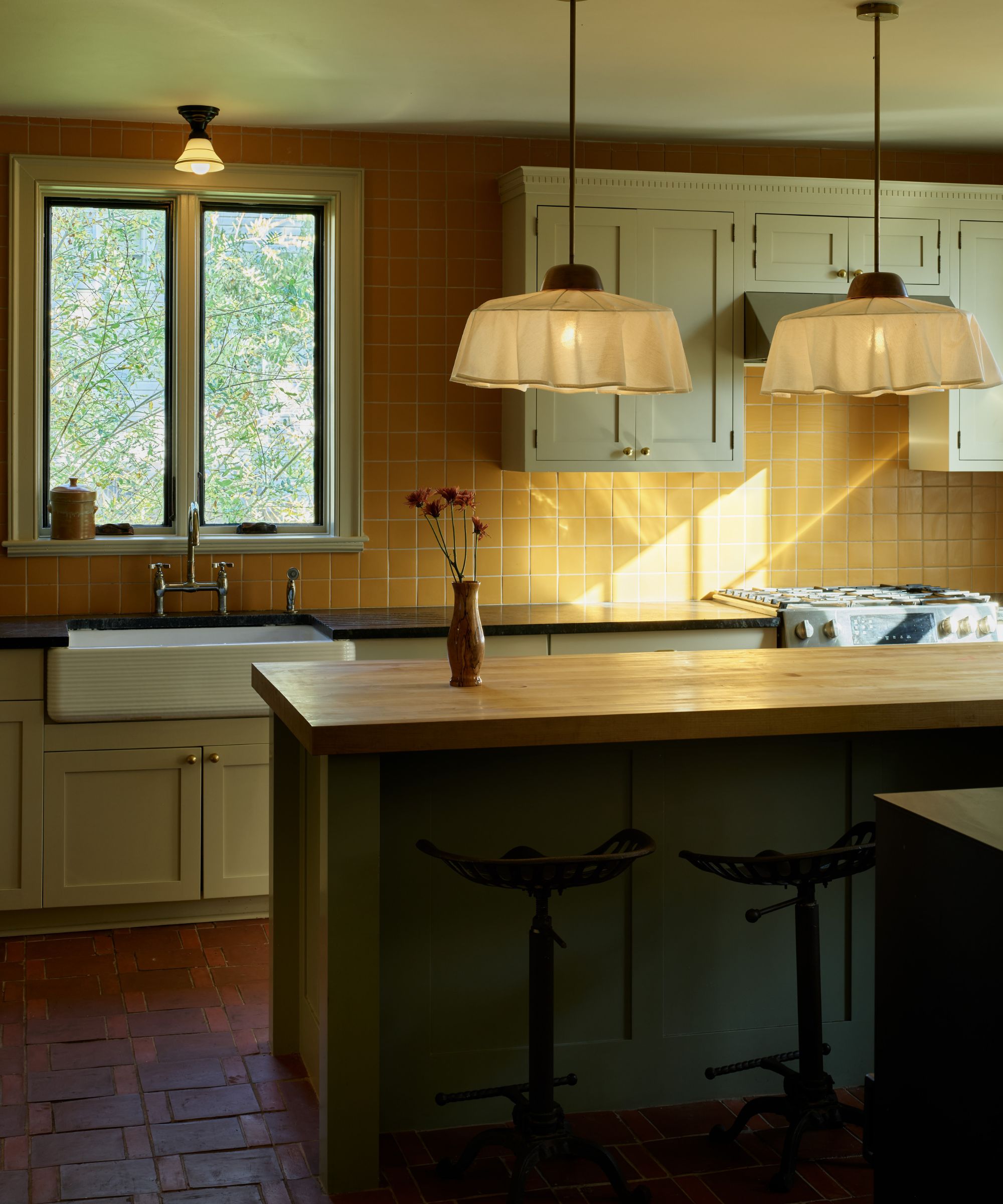 a calm hudson valley home by Nick Spain