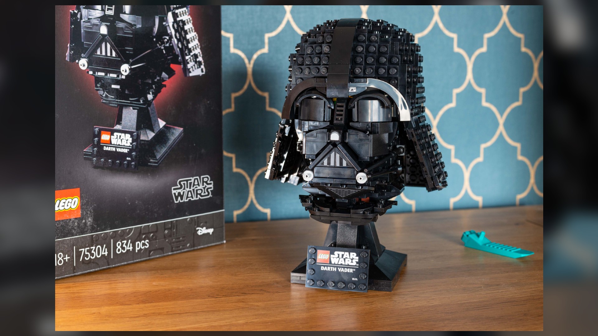 Lego Star Wars Darth Vader Helmet 75304_Build in progress 5_Mike Harris