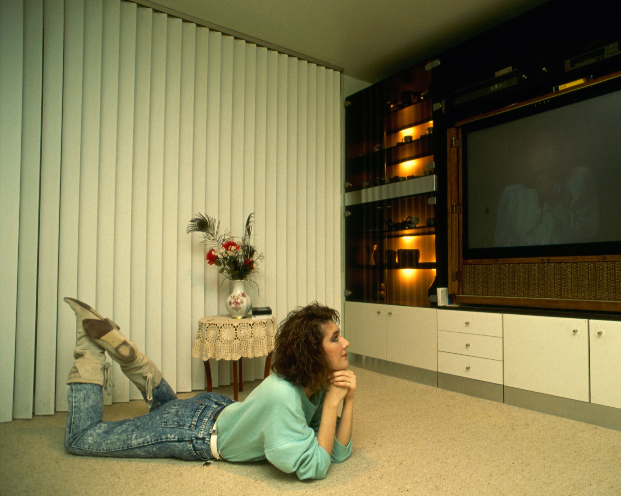 celine dion in her living room in the 80s