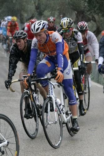 A drenched field prepares to ascend the Coll de Soller.