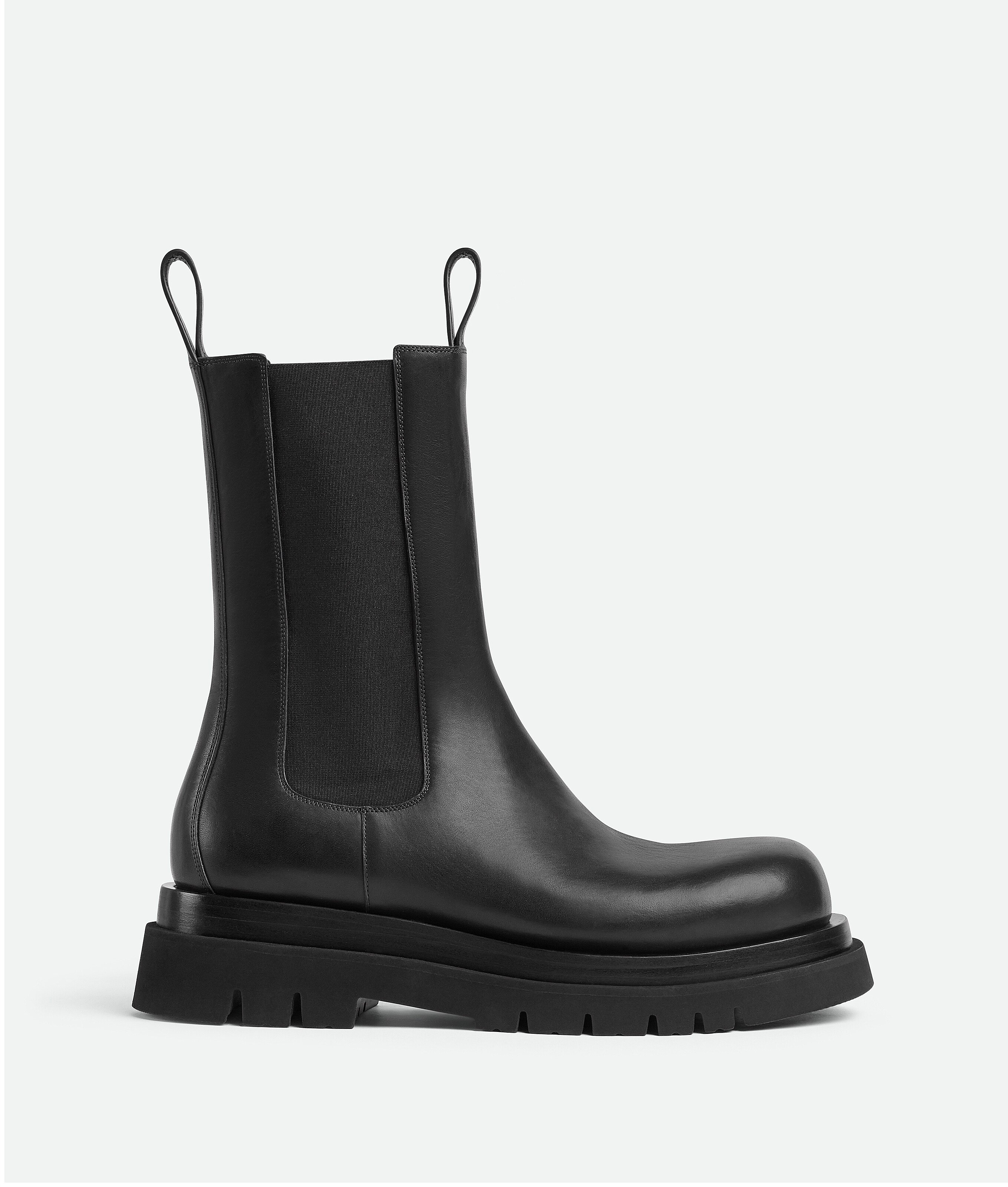 Women&#039;s Lug Chelsea Boot in Black