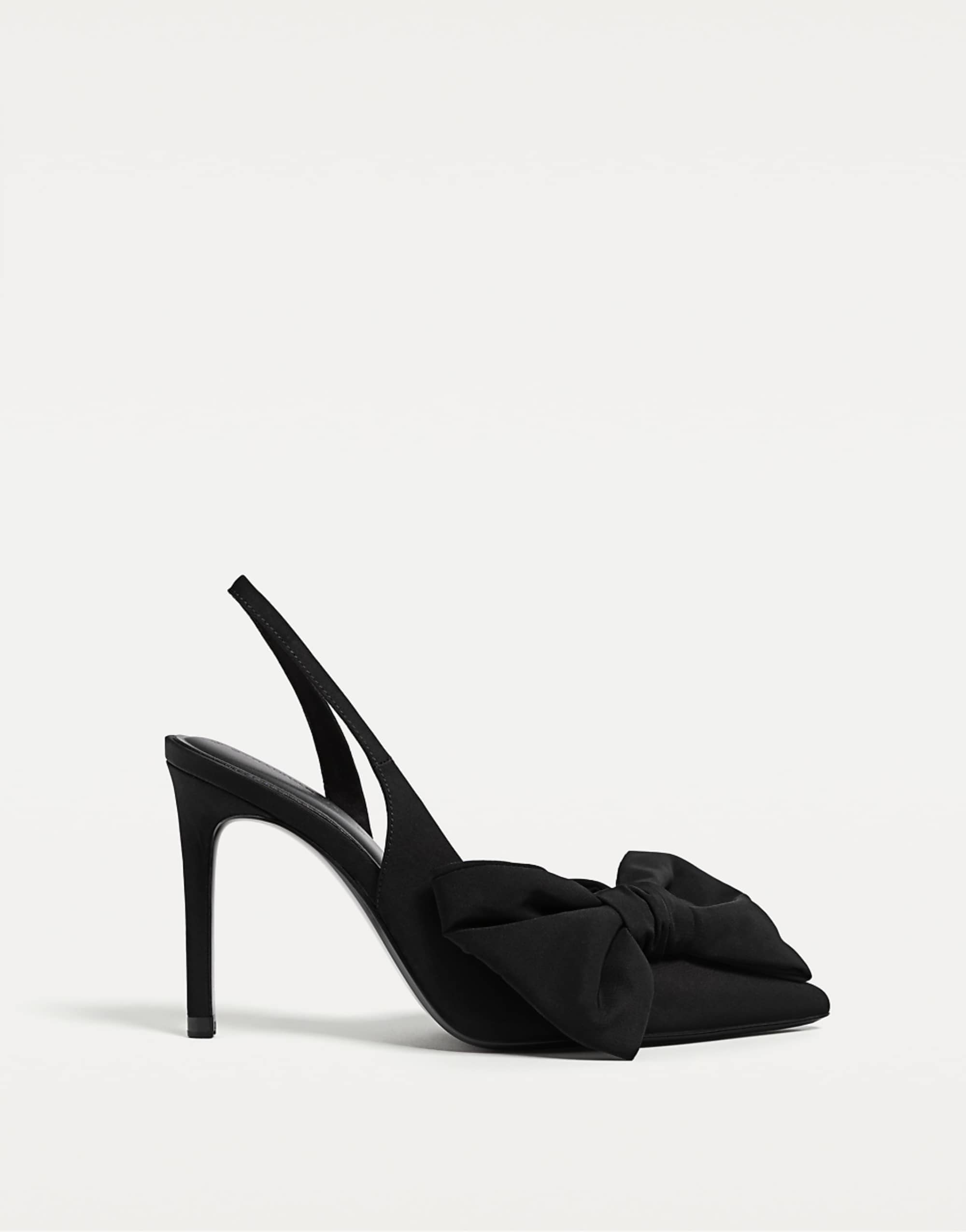 Stradivarius High-Heel Shoes With Bow in Black