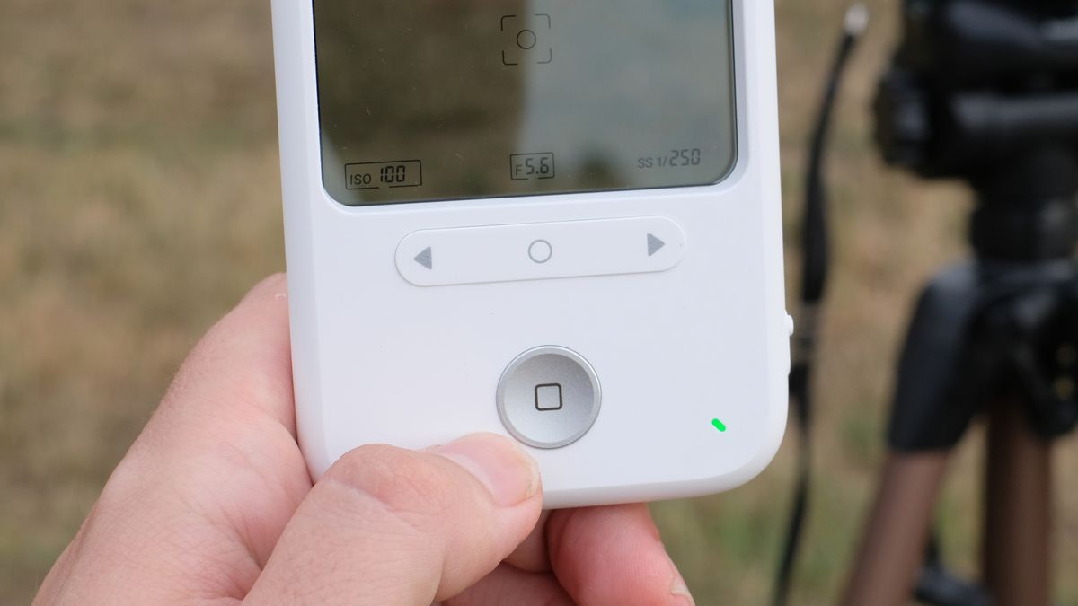 Photograph of the Godox C100 compact camera with transparent screen / viewfinder