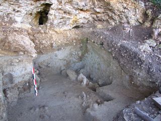 Here, bouffia 118 is shown after the 2010 excavation. This cavity is at 70 meters from the bouffia Bonneval.