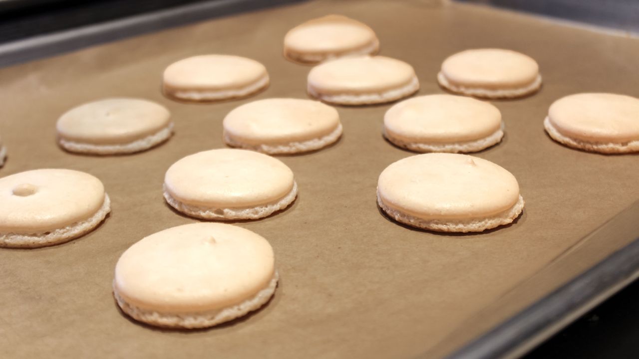 GE Profile stand mixer's macarons