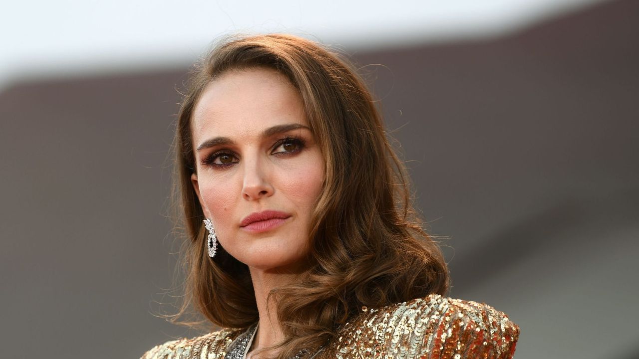 Natalie Portman arrives at the premiere of the film &#039;Vox Lux&#039; in 2018