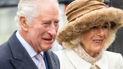 King Charles Queen Camilla cut cake