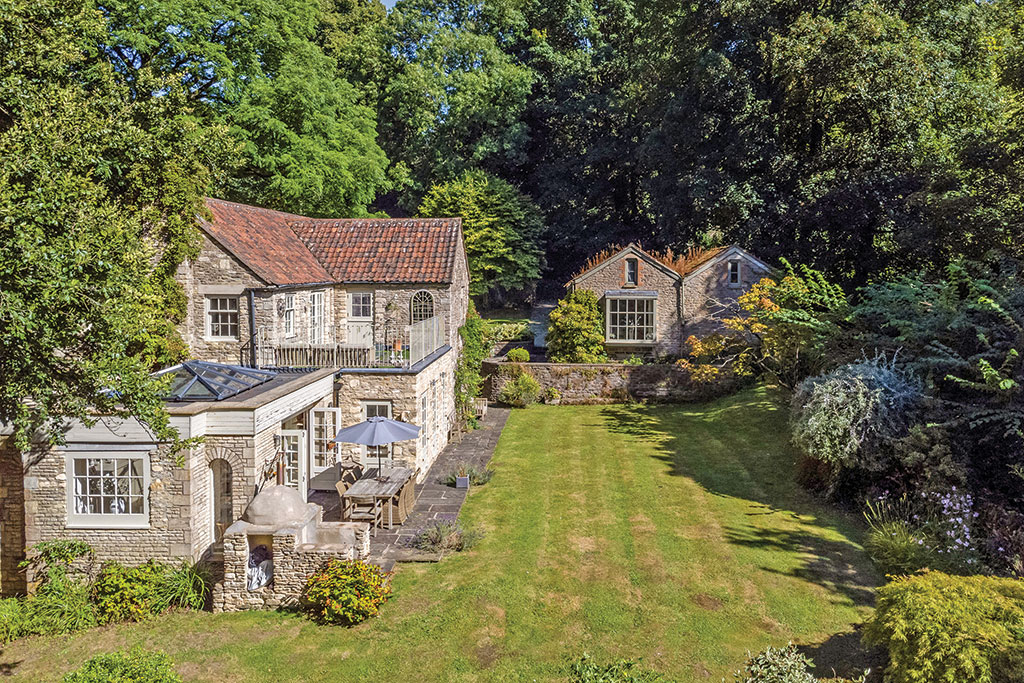 House for sale with EV charging: Dray House, Dyrham, near Bath