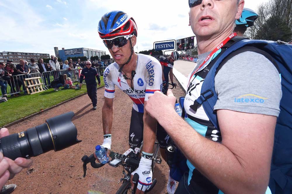 Zdenek Stybar (Etixx-QuickStep) heads to the podium after his second place