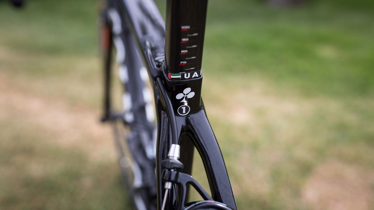 Most teams utilise numbered stickers to signify each rider's first, second or third choice race bike