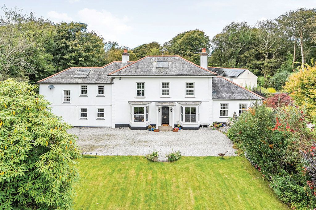 Mayfield, Whitehall, Scorrier, Redruth, Cornwall.