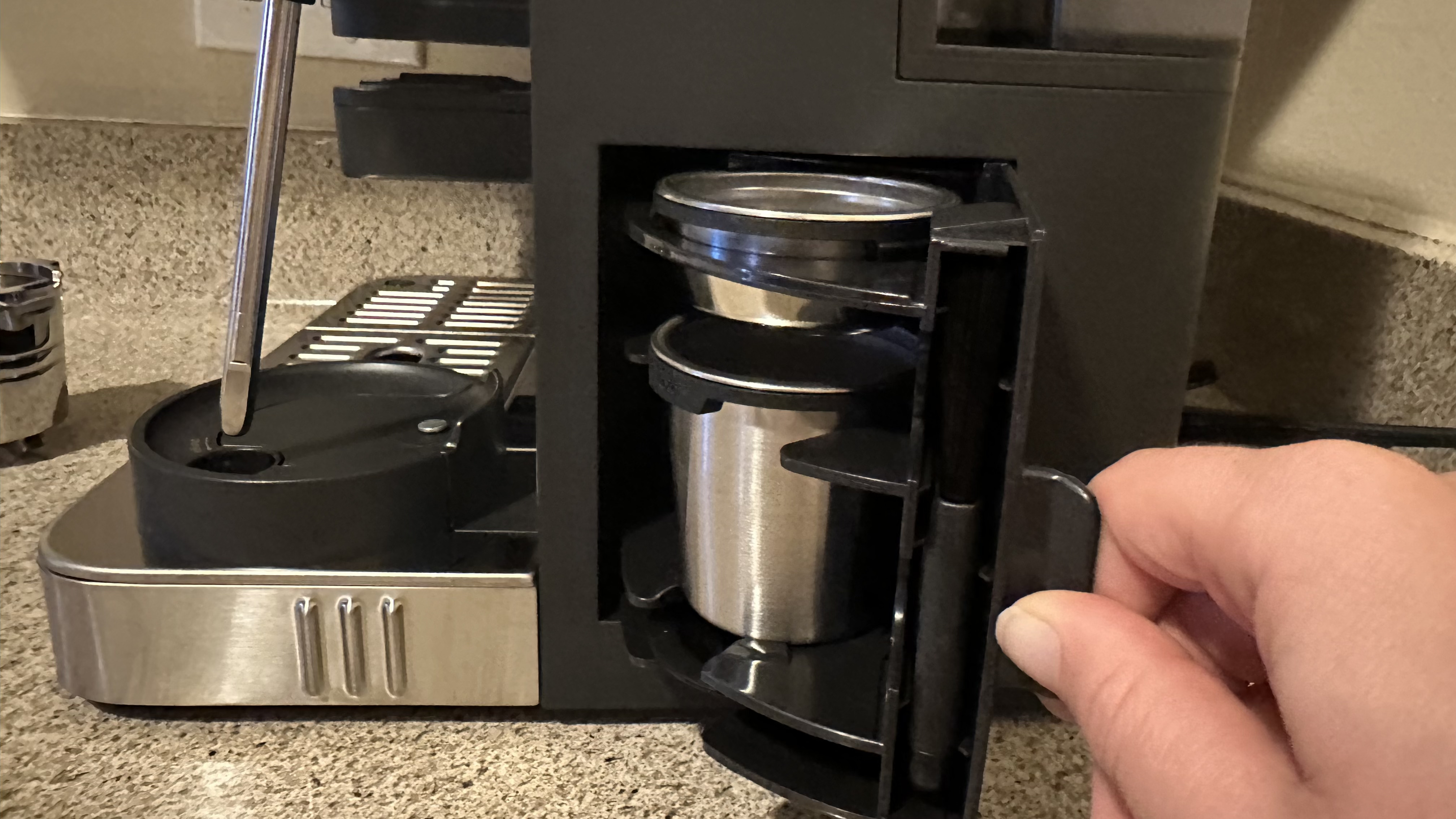 Ninja Luxe Café coffee maker storage for accessories