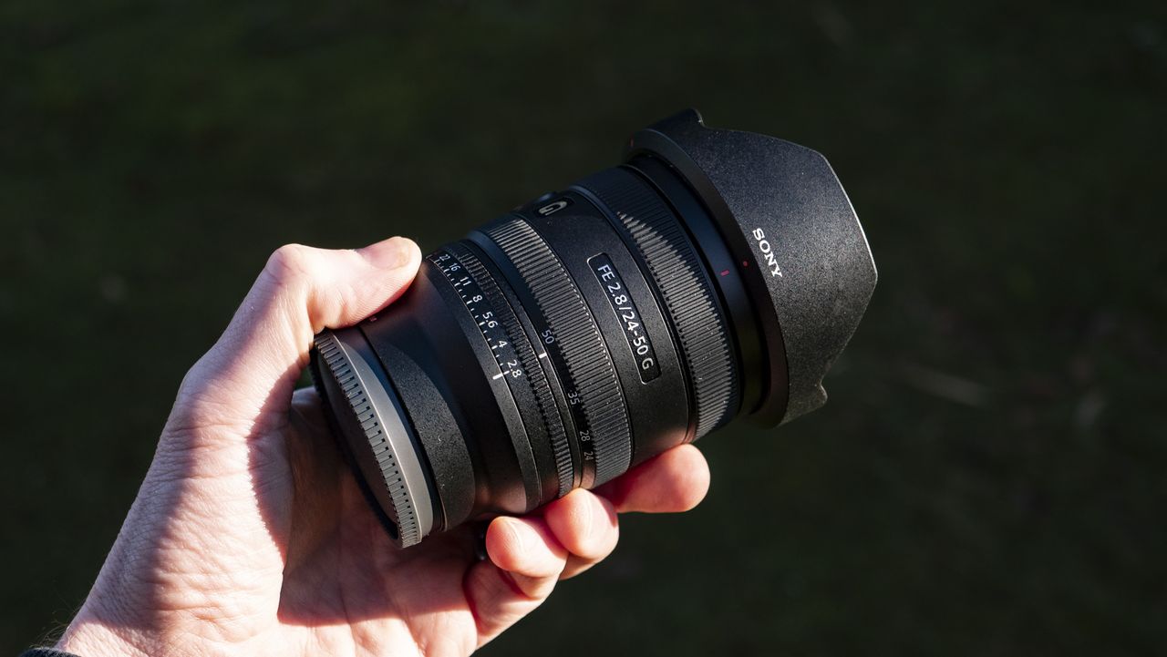 Sony FE 24-50mm F2.8 G
