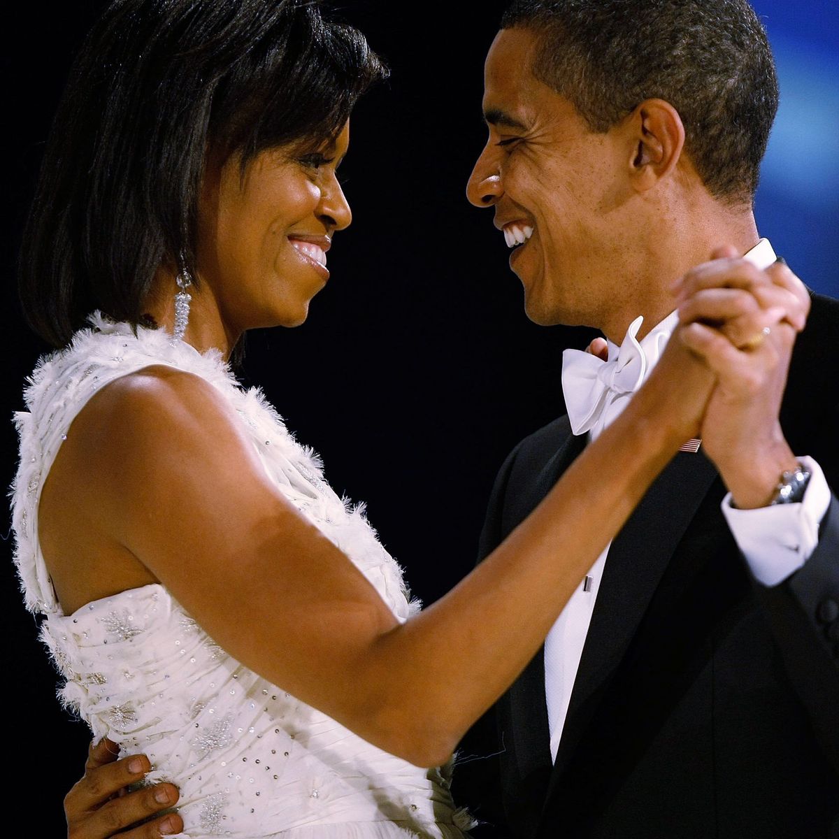 Michelle Obama Shared a Photo from Her and Barack Obama's Wedding ...