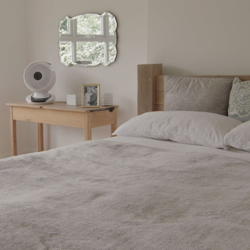 This expert fan positioning trick will keep your room cool in the