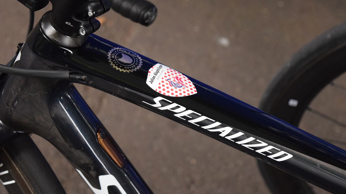 Julian Alaphilippe's S-Works Tarmac features a commemorative sticker on the top tube celebrating his polka-dot jersey victory at the Tour de France