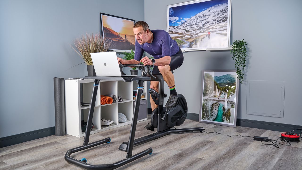 Cyclist on an indoor trainer doing an FTP test