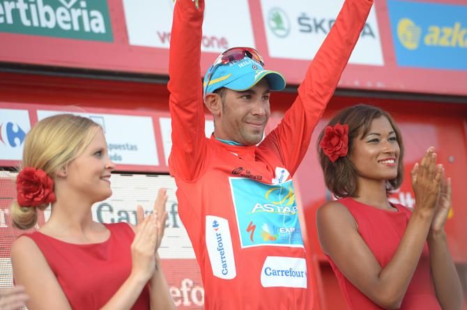 Vincenzo Nibali (Astana) retained the race lead