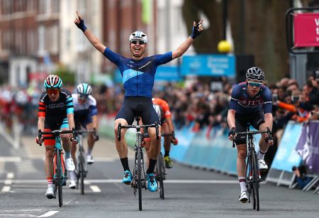 Harry Tanfield wins stage 1 at Tour de Yorkshire